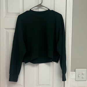 Abercrombie YPB cropped crewneck
